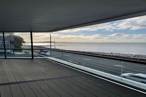 Photo of property in 2/167 Tamaki Drive, Kohimarama, Auckland, 1071