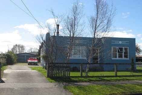 Photo of property in 35 Potaka Street, Marton, 4710