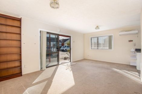 Photo of property in 27a Oxford Street, South Dunedin, Dunedin, 9012