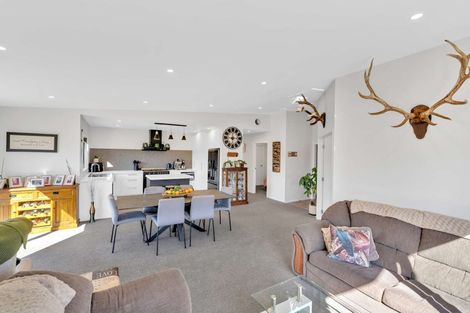 Photo of property in 15 Arion Court, Mount Pisa, Cromwell, 9383