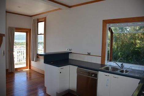 Photo of property in 120 Inglis Street, Seatoun, Wellington, 6022