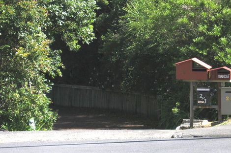 Photo of property in 2/2 City View Terrace, Birkenhead, Auckland, 0626