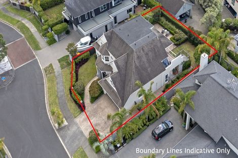 Photo of property in 13 Compass Way, Half Moon Bay, Auckland, 2012