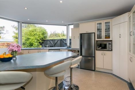 Photo of property in 14 Anderson Road, Taradale, Napier, 4112