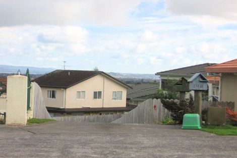 Photo of property in 1/19 Ribbonwood Crescent, Goodwood Heights, Auckland, 2105