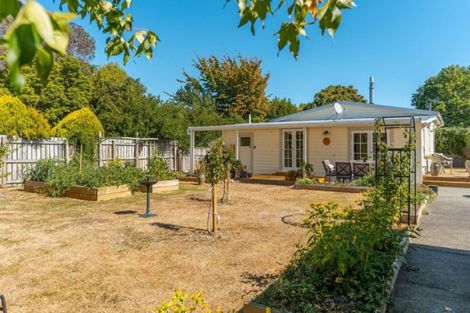 Photo of property in 15 Howard Street, Carterton, 5713