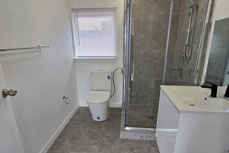 Photo of property in 53 Holland Road, Hillcrest, Auckland, 0627