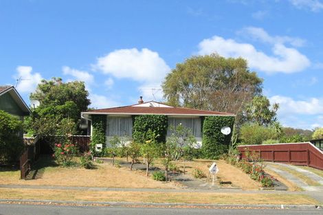 Photo of property in 28 Montana Road, Totara Park, Upper Hutt, 5018