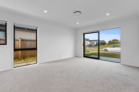 Photo of property in 11 Maioha Road, Pukekohe, 2120