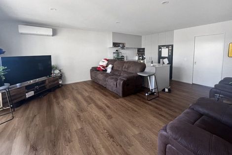 Photo of property in 2/27 Linwood Avenue, Linwood, Christchurch, 8011