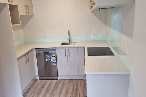 Photo of property in 1/15a Oates Road, Glen Eden, Auckland, 0602