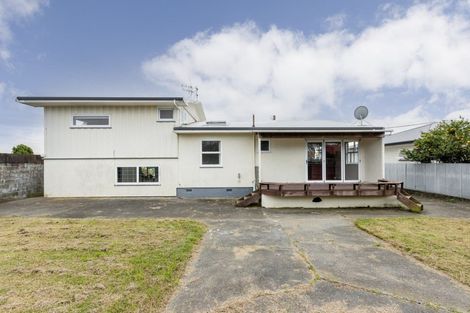 Photo of property in 16 Arnold Street, Onekawa, Napier, 4110