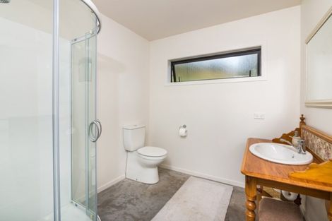 Photo of property in 1/142 Mapara Road, Acacia Bay, Taupo, 3385