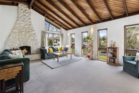 Photo of property in 22 Killarney Avenue, Torbay, Auckland, 0630