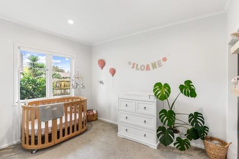 Photo of property in 3/1 Brook Street, Milford, Auckland, 0620