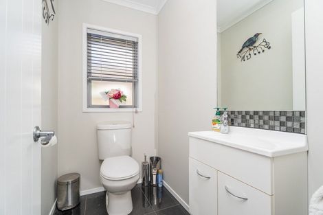 Photo of property in 40 Leeward Drive, Whitianga, 3510