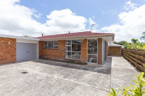 Photo of property in 29b Raglan Avenue, Cloverlea, Palmerston North, 4412
