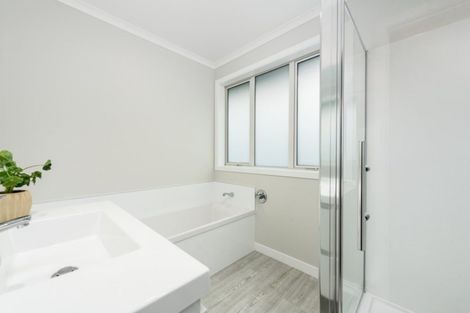 Photo of property in 52 Awataha Crescent, Pyes Pa, Tauranga, 3110