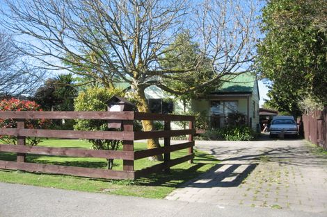 Photo of property in 590 Pioneer Highway, Highbury, Palmerston North, 4412