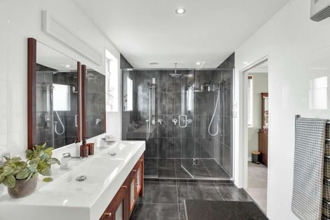 Photo of property in 61 Eastwood Rise, Waimairi Beach, Christchurch, 8083