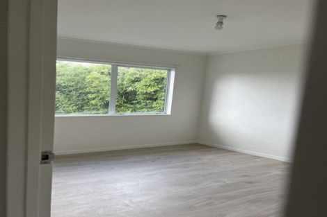 Photo of property in 41 Loughanure Place, Massey, Auckland, 0614