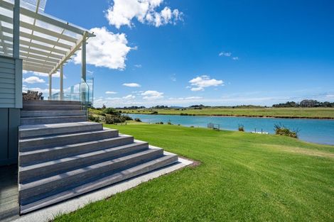 Photo of property in 92 Flagstaff Terrace, Waipu, 0582