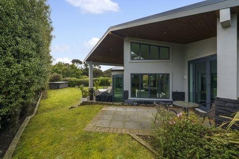 Photo of property in 3 Endeavour Drive, Whitby, Porirua, 5024