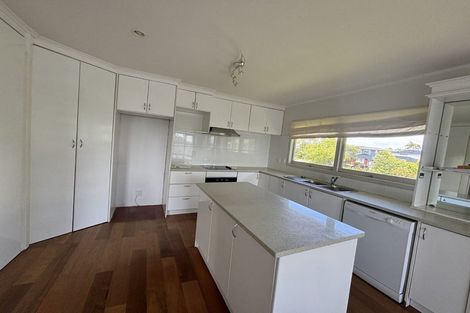 Photo of property in 63 Bramley Drive, Farm Cove, Auckland, 2012