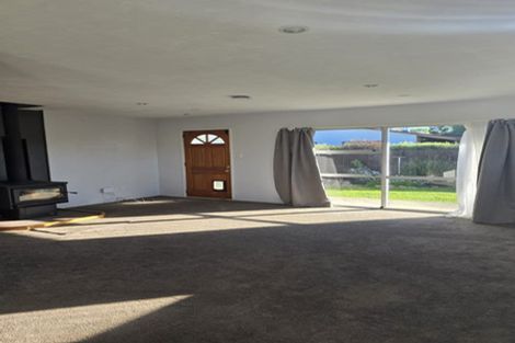 Photo of property in 20 Amberley Beach Road, Amberley, 7410