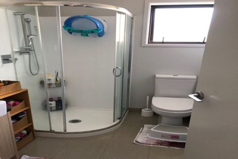 Photo of property in 14 Hirimate Place, Flat Bush, Auckland, 2019