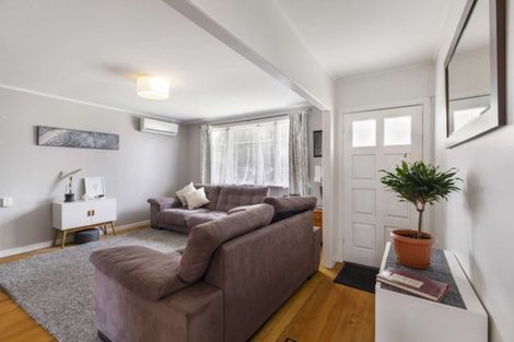 Photo of property in 50a Opaheke Road, Opaheke, Papakura, 2113