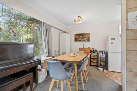 Photo of property in 23 Wallis Street, Raglan, 3225