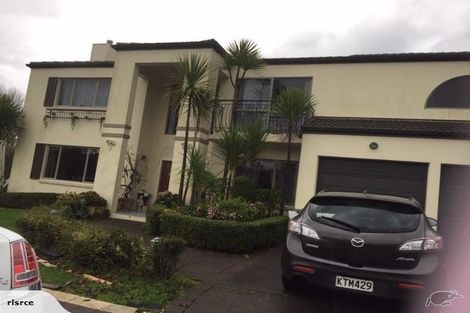 Photo of property in 19 Oakford Park Crescent, Greenhithe, Auckland, 0632