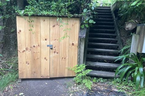 Photo of property in 169 Houghton Bay Road, Houghton Bay, Wellington, 6023