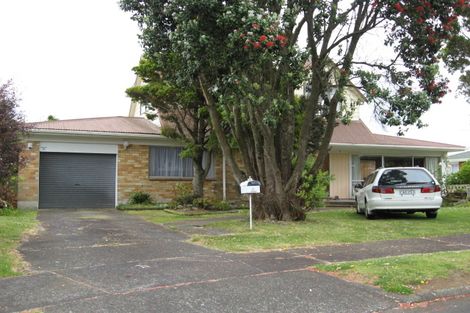 Photo of property in 6 Warden Place, Mangere Bridge, Auckland, 2022