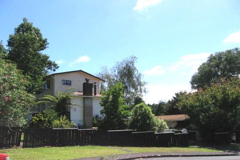 Photo of property in 8 Beeche Place, Birkdale, Auckland, 0626