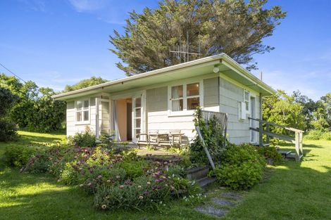 Photo of property in 39a Tasman Road, Otaki Beach, Otaki, 5512