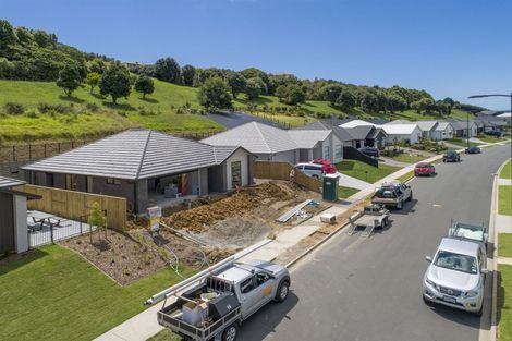 Photo of property in 23 Lakeside Terrace, Omokoroa, 3114