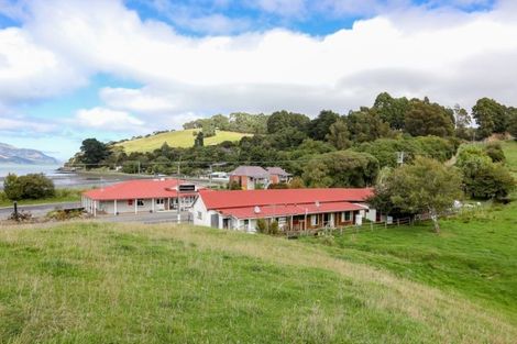 Photo of property in 6025 Christchurch Akaroa Road, Duvauchelle, 7583