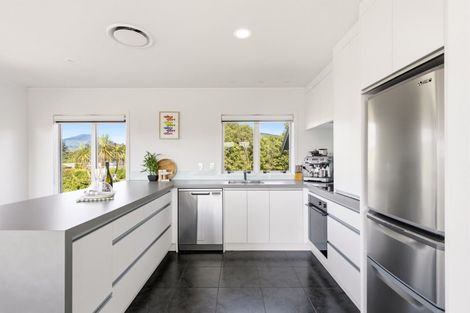 Photo of property in 24 Tawiri Place, Kuratau, Turangi, 3381