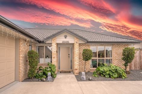 Photo of property in 7 Welwyn Place, Rototuna North, Hamilton, 3210