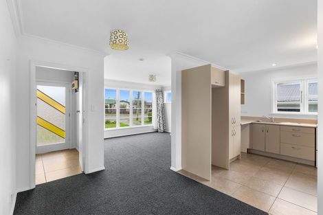 Photo of property in 33 Middlesex Street, Levin, 5510
