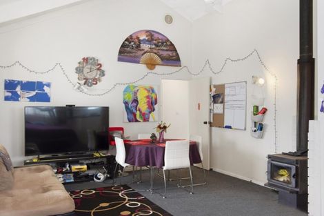 Photo of property in 4 Olivine Street, Poike, Tauranga, 3112