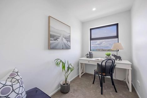 Photo of property in 3/43a Waimumu Road, Massey, Auckland, 0614