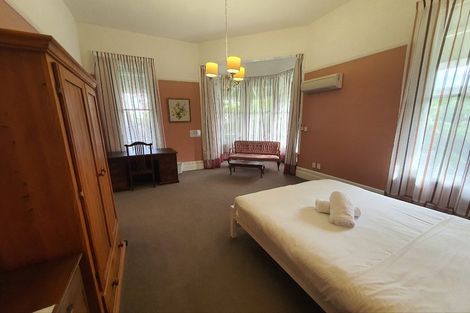 Photo of property in 27 Holly Road, St Albans, Christchurch, 8014