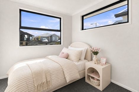 Photo of property in 15 Rockefeller Street, Papamoa, 3118