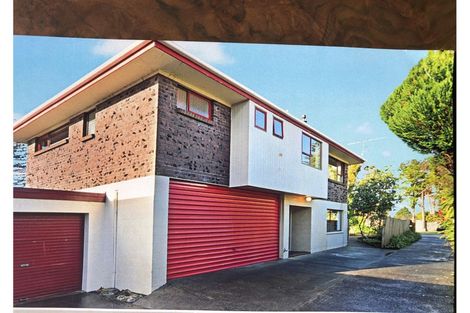 Photo of property in 1/71 Kowhai Road, Mairangi Bay, Auckland, 0630