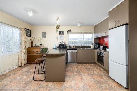 Photo of property in 16 Studholme Street, Waimate, 7924