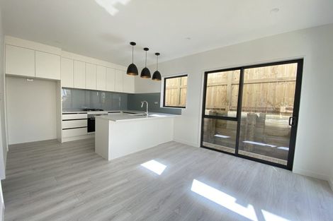 Photo of property in 26b Eddowes Street, Manurewa, Auckland, 2102