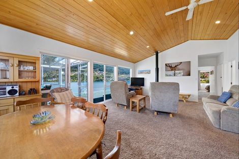 Photo of property in 463 Peninsula Road, Kelvin Heights, Queenstown, 9300